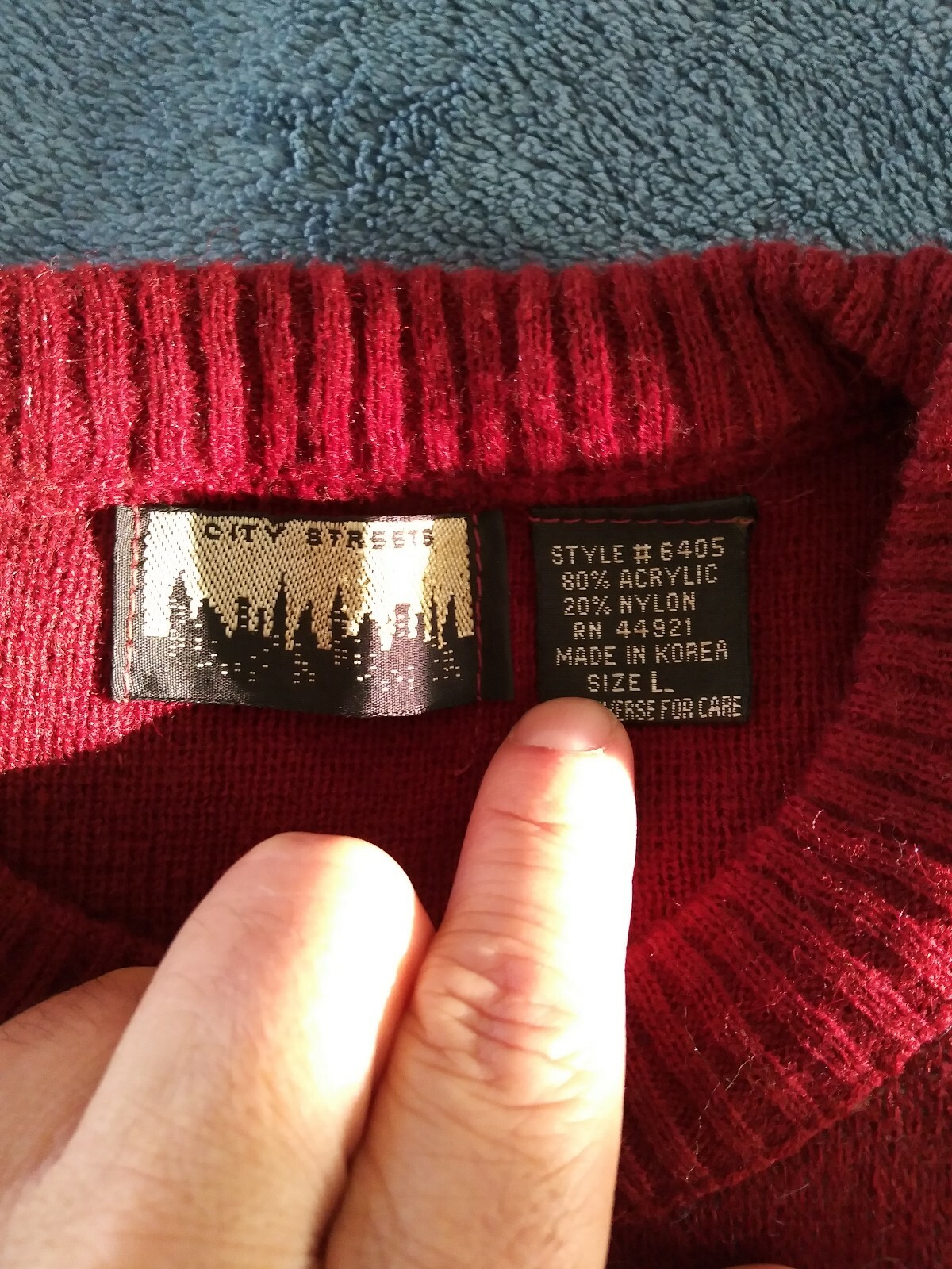 Burgundy Sweater Vintage Rockabilly Style Diamond… - image 2