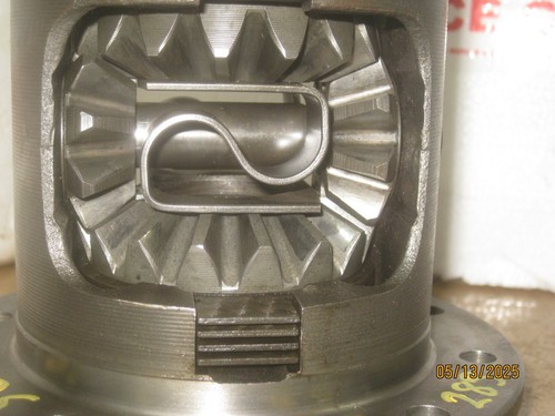 10 BOLT 8.5 G80 Posi UNIT 410409 CUTLASS Monte Carlo GN 442 CAMARO 2 SERIES 28S - Picture 2 of 11