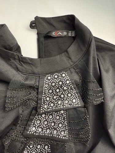 Women’s Blouse Embellished Jabot Black Size Medium - Picture 4 of 5