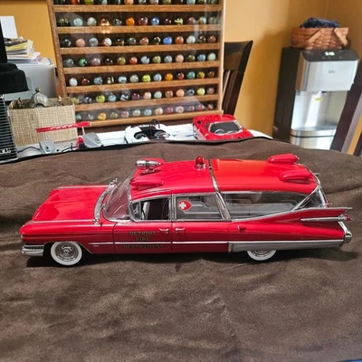 Precision miniatures Cadillac 1:18 Scale Diecast & Toy Vehicles