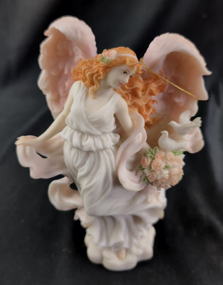 Seraphim Classics ''Harmony Love's Guardian'' #78040 7.25'' Heaven on Earth