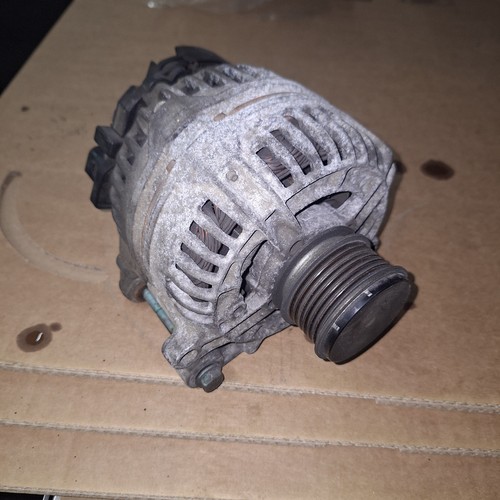 VW Golf 4 Lichtmaschine 028903028E 14V 120a