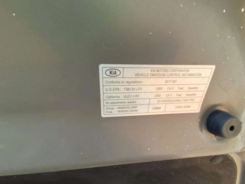 Used Fuel Pump fits: 2017 Kia Sorento Pump Assembly tank mounted Grade A Foto 2 de 4