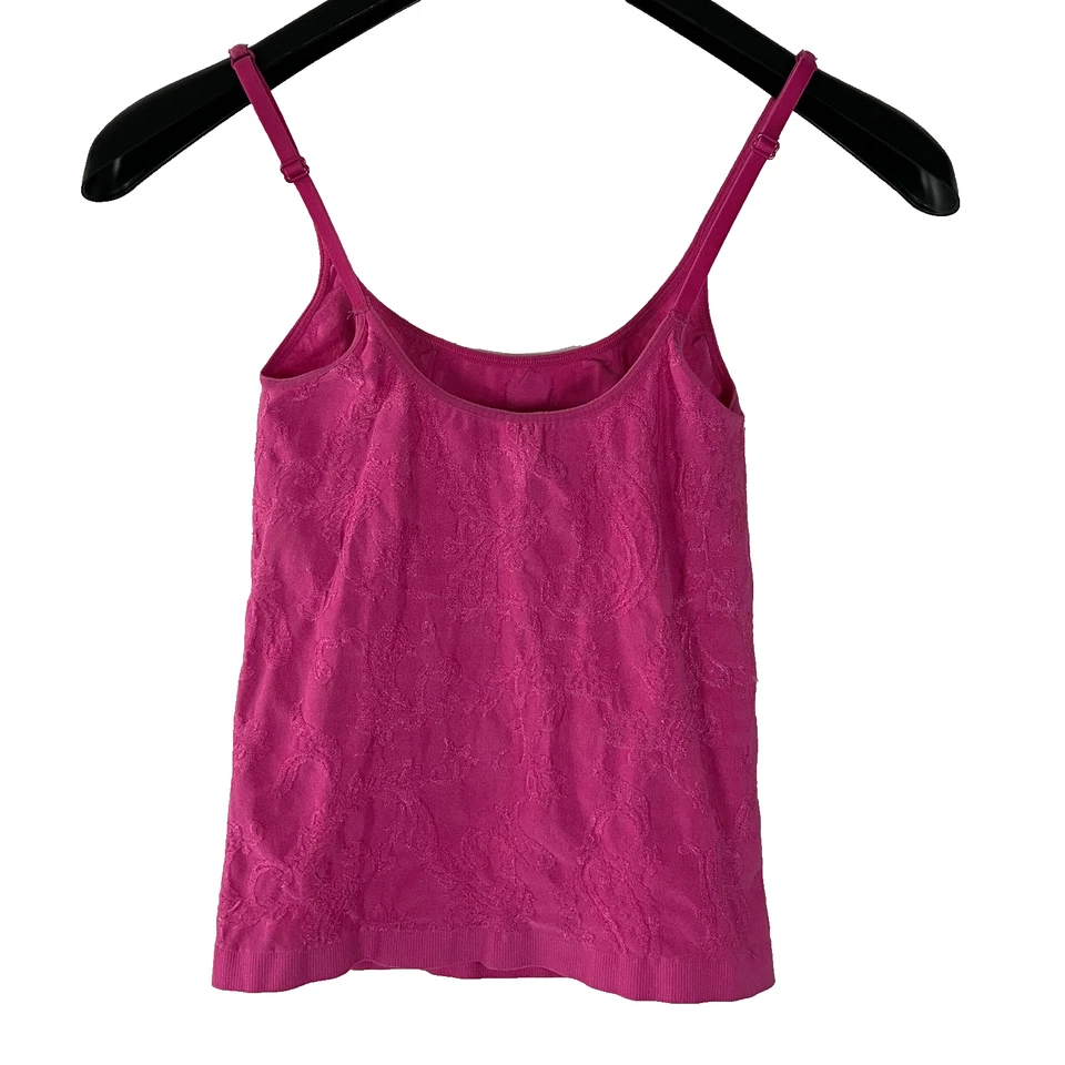 Camiseta sin mangas Victoria's Secret 3D cachemira cami mediana camisola elástica Foto 3 de 4