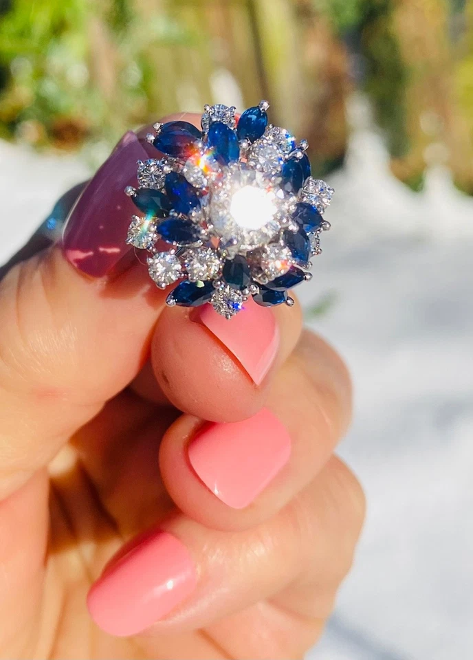 Vintage 18k Gold Estate Blue Sapphire Diamond Ring - Image 4 of 4