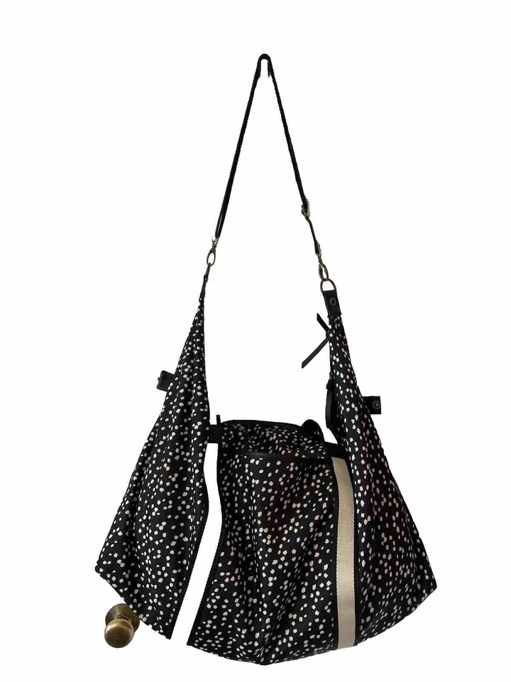 Bolso de fin de semana Mossimo Target estampado de puntos para pasar la noche Foto 3 de 4