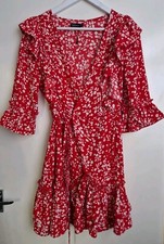 Boohoo Ditsy Floral Red Wrap Dress UK12 EU40 US8 Frilled Half Sleeve Mini Dress