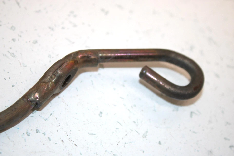 86 Honda Fourtrax Trx125 A OEM alavanca de bloqueio do para-lama traseiro 50221-VM6-000 AH7 - Imagem 4 de 4