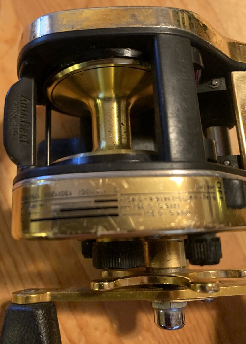 Rare Gold Vintage Daiwa Procaster Tournament PTA 33 Fishing Reel