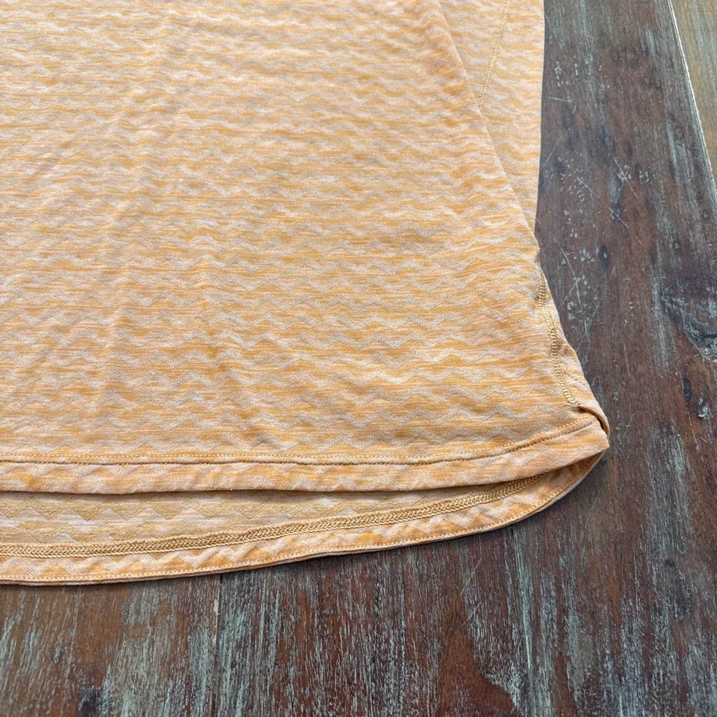 Patagonia Orange Chevron Print Short Sleeve Tee Medium Outdoors Gorpcore Hiking thumbnail 5