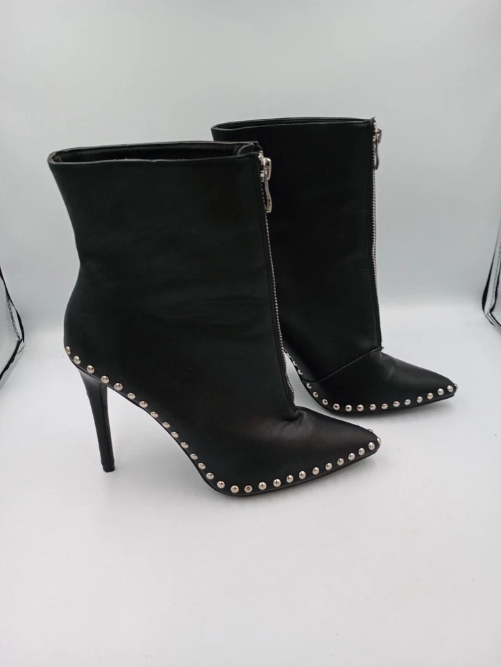 Botas Wild Diva Negras 4" Stiletto Tachonadas Punta Punta Para Mujer Talla 8.5 *Leer* Foto 3 de 4