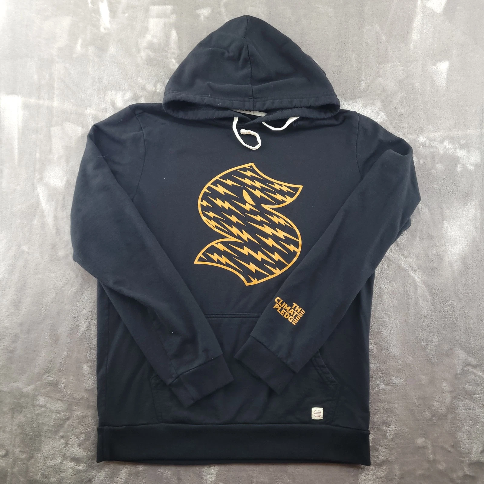 Marine Layer Hoodie Mens Medium Black The Climate Pledge Pullover Sweatshirt USA