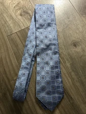 Daniel Cremieux Mens Silk Necktie USA Blue Geometric W 3.5” L 59”