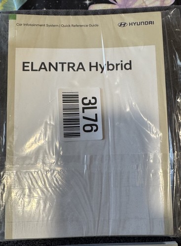 π2023 Hyundai Elantra Hybrid Owners Manual Set W/Infotaiment & First Aid Kitπ - Picture 5 of 10