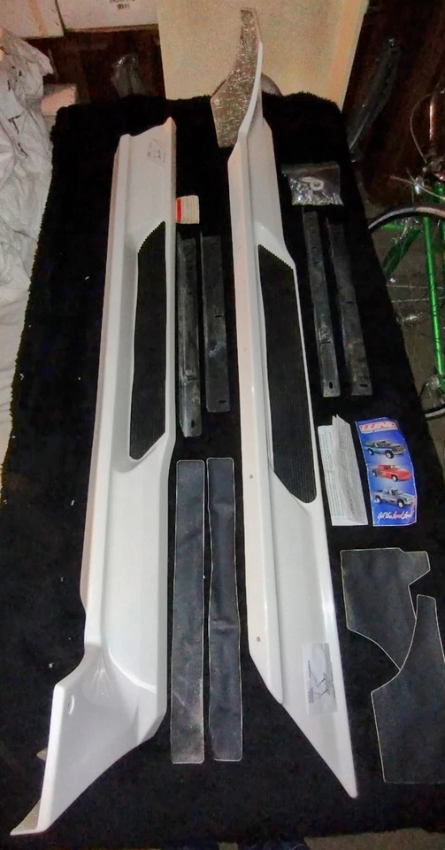 LUND Running Boards 62" 1988-1992 Chevy GMC Pickup Truck Steps Complete Kit NEW - Image 4 of 4