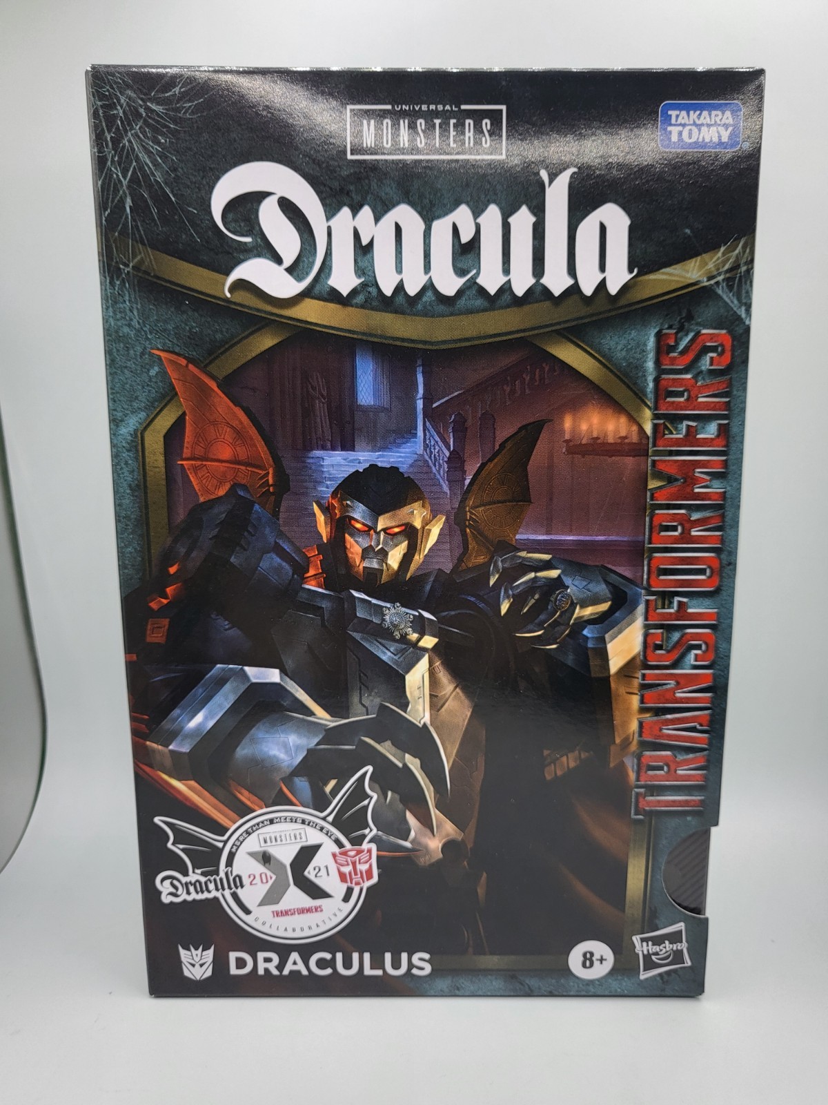 Universal Monsters Transformers Collaborative Dracula Draculus Figure 2021