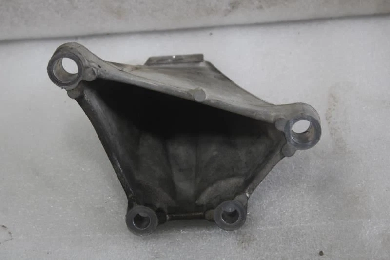 1996 1997 1998 1999 2000 2001 2003 2004 ACURA RL ДВИГАТЕЛЯ КРОНШТЕЙН КРЕПЛЕНИЯ - Изображение 3 из 4