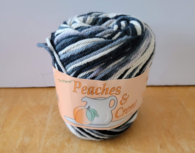 Peaches & Cream 2oz Worsted Yarn Skein 210 Lico rice
