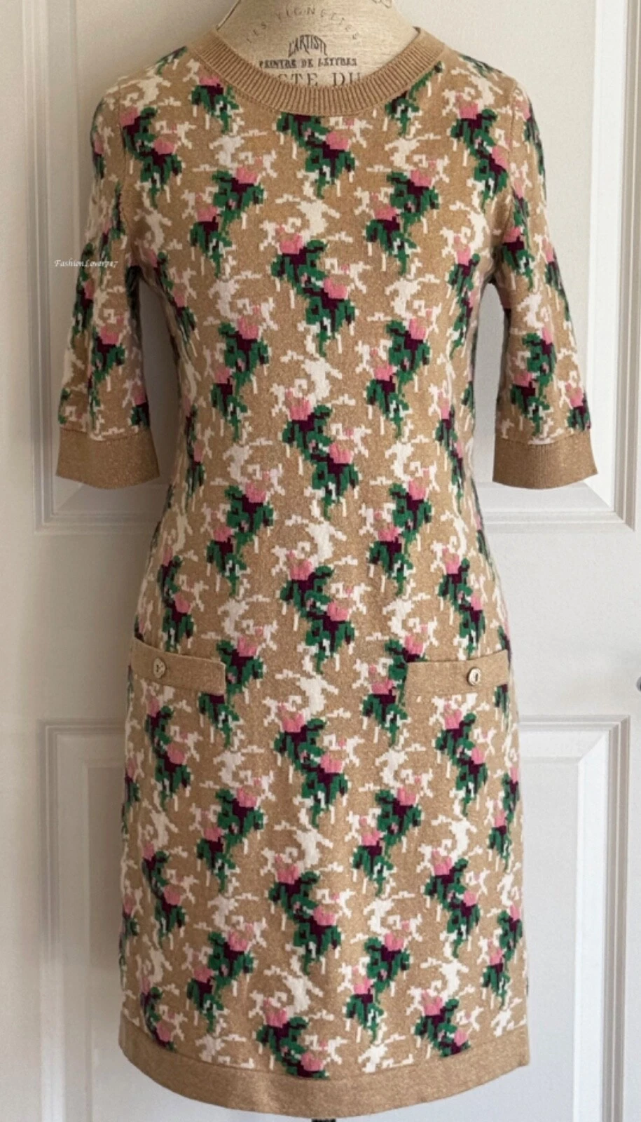 NUOVO ABITO CC 17A COSMOPOLITA CHANEL BEIGE MAGLIA ORO CASHMERE 38