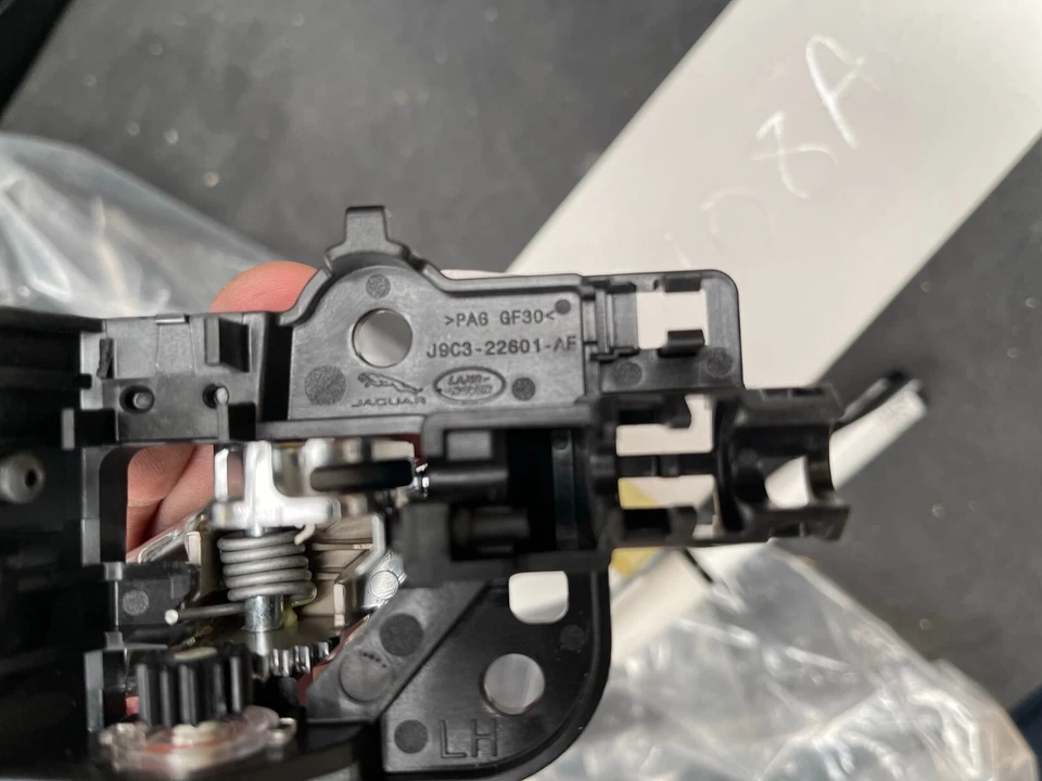 Jaguar I-Pace E Pace Evogue 2018 + LH manija de puerta delantera y trasera T4K7744 Foto 3 de 4