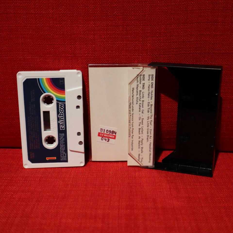 Jimmy Buffett Makaha Sons of Ni'ihau Hawaii Calls Folk World Cassette Tapes x5 - Image 4 of 4