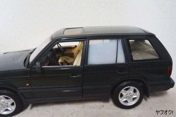 Autoart Range Rover 4.6 HSE 1 18 Scale Diecast Model Car No Box Used - Image 2 of 4