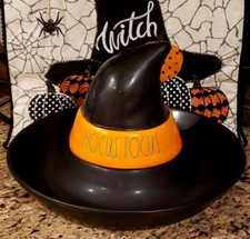 Rae Dunn "HOCUS POCUS " Halloween Chips And Dip Tray w/Removable Witch Hat Cover