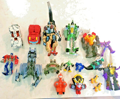 Lot Of 17 Hasbro Transformers Toys Action Figures Mixed Nemesis Prime Beast