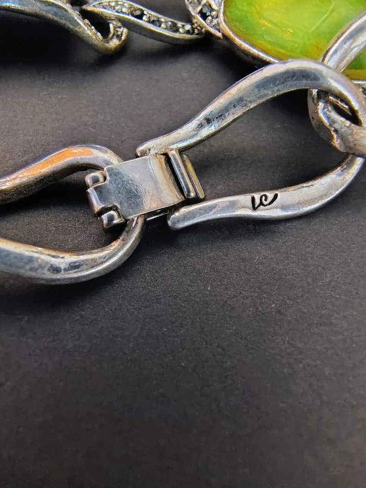 Pulsera de eslabones de cuarzo verde de plata de ley con detalles de espinela negra firmada LC" Foto 2 de 4