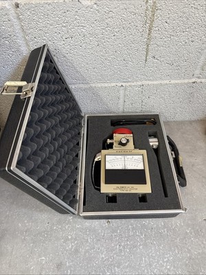 Simco SS-2X Electrostatic Locator w/ Probe 4100127 Case & Cable