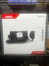 SIMRAD RS40 VHF RADIO