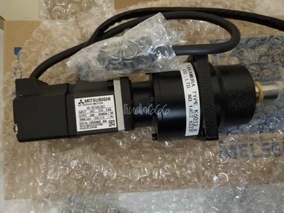 1PC New Mitsubishi servo motor HC-MFS053G1 HCMFS053G1 1:12