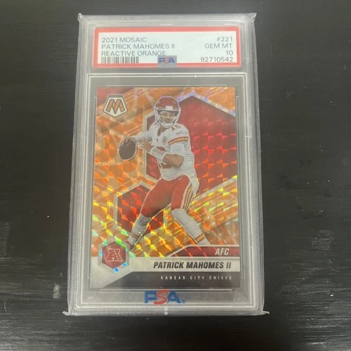 2021 Panini Mosaic - AFC Patrick Mahomes II #221 Mosaic Reactive Orange PSA 10