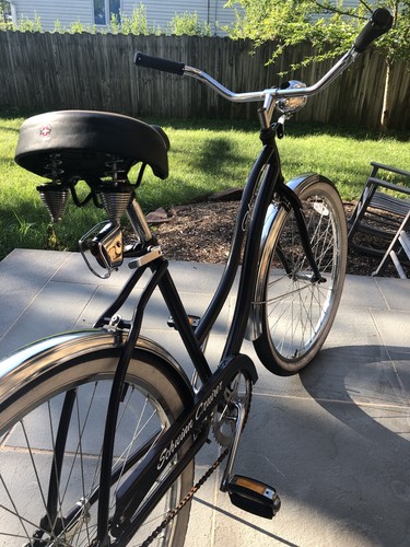 Retro Cruiser Schwinn Beach Bike - Picture 6 of 9