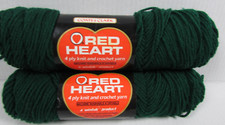 Red Heart Crochet Yarn Ply 4 Oz Yards Forest Green Lot of 2