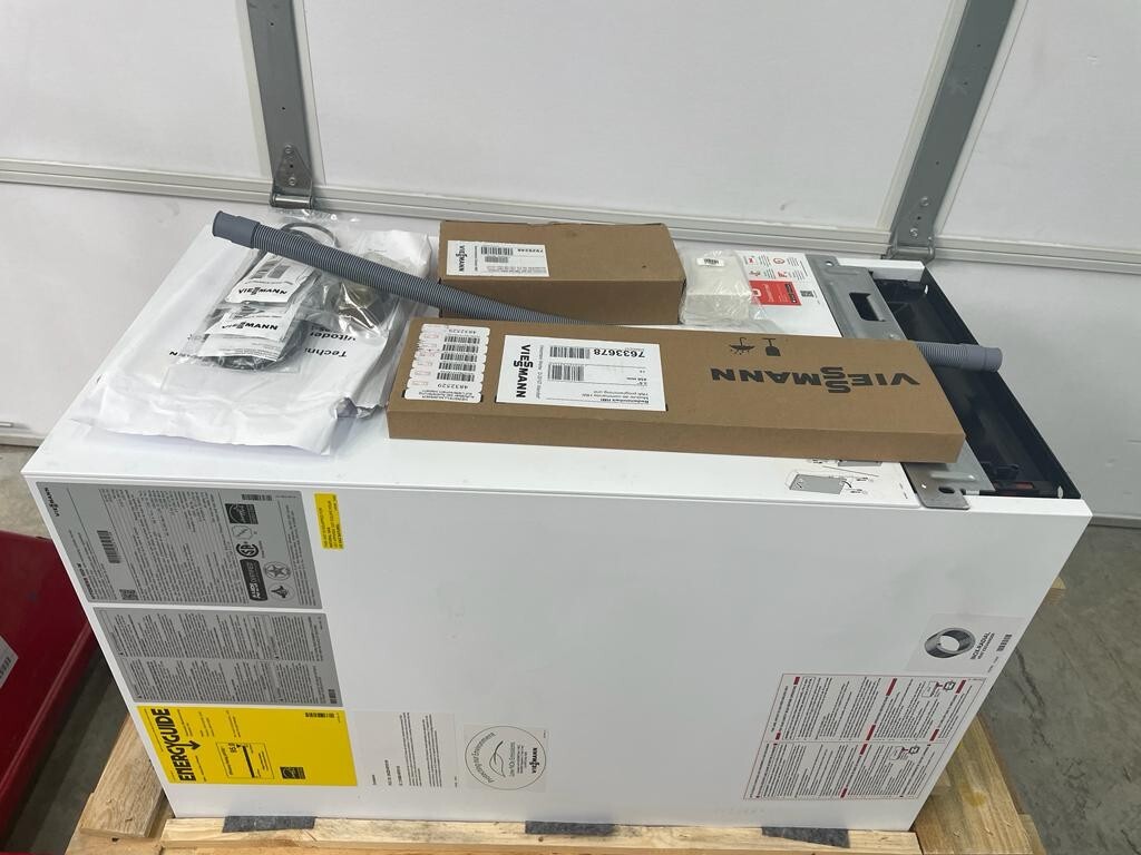 Viessmann Vitodens 100-W Wall Mounted Gas-Fired Boiler 150,000 BTU MAX B1HE- 150 | eBay