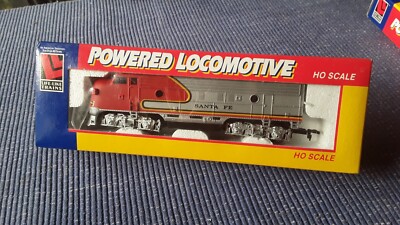 SANTA FE Powered Loco LIFE LIKE TRAINS HO USA *unbespielt*Sammlermodell*
