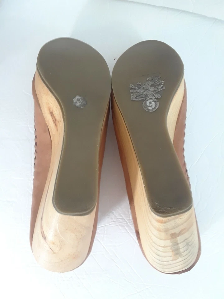 Cuña Urban Outfitter Ecote Peep Toe talla 9 Foto 4 de 4