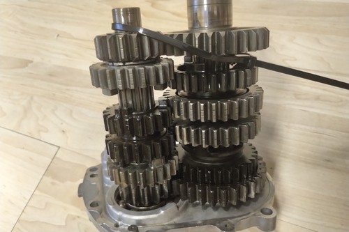 CAMBIO RACING HRC WSBK CBR1000RR 06 07 GEAR BOX - Foto 4 di 6