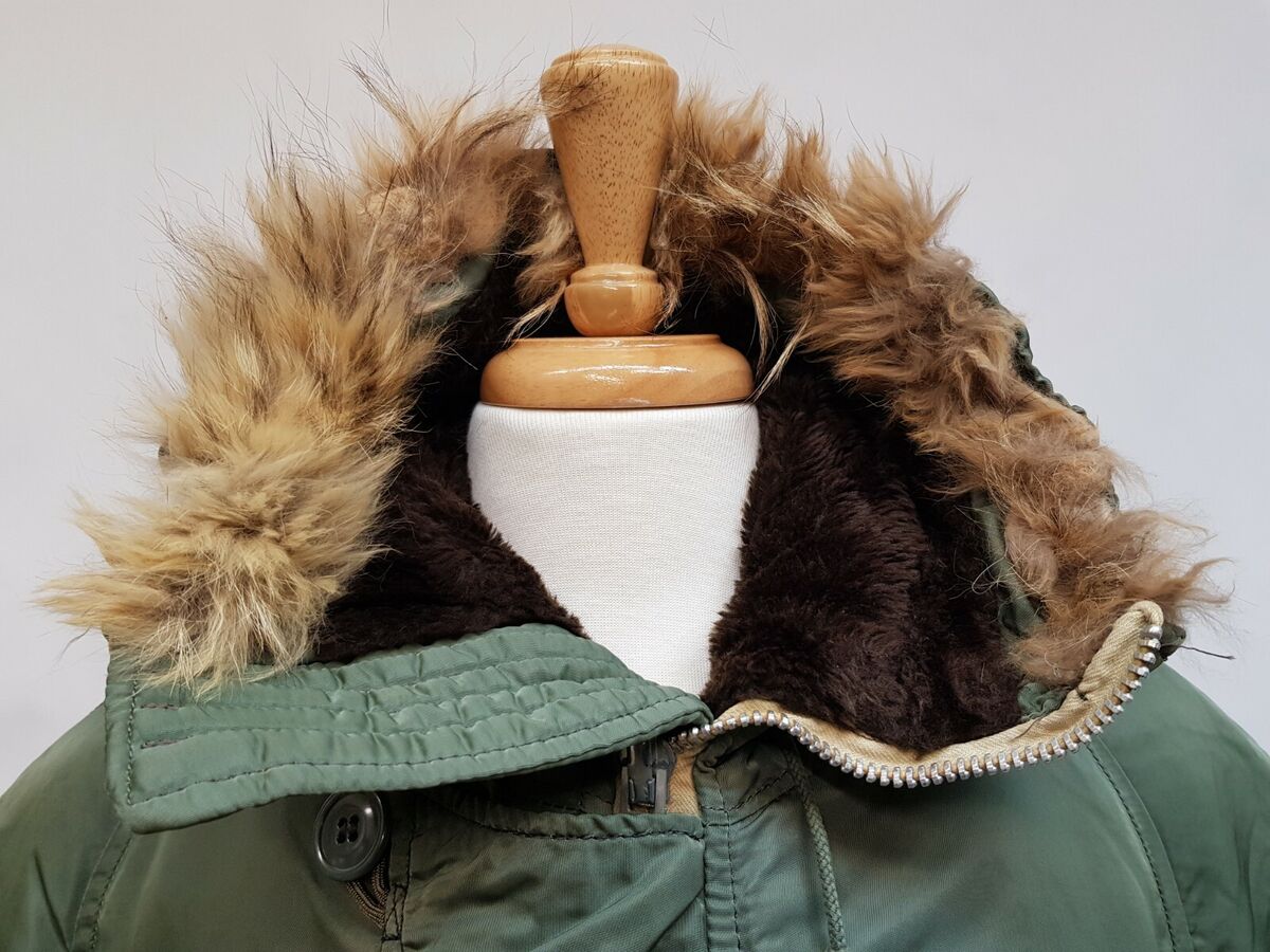 US Army USAF 1971 ECW MIL J 6279H Military N3B Parka Coat US Army USAF 1971 ECW MIL J 6279H Military N3B Parka Coat