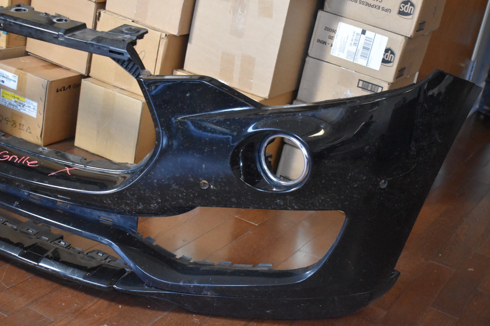 2017-2020 Maserati Levante Front Bumper Cover OEM Original Perfect 2018 2019