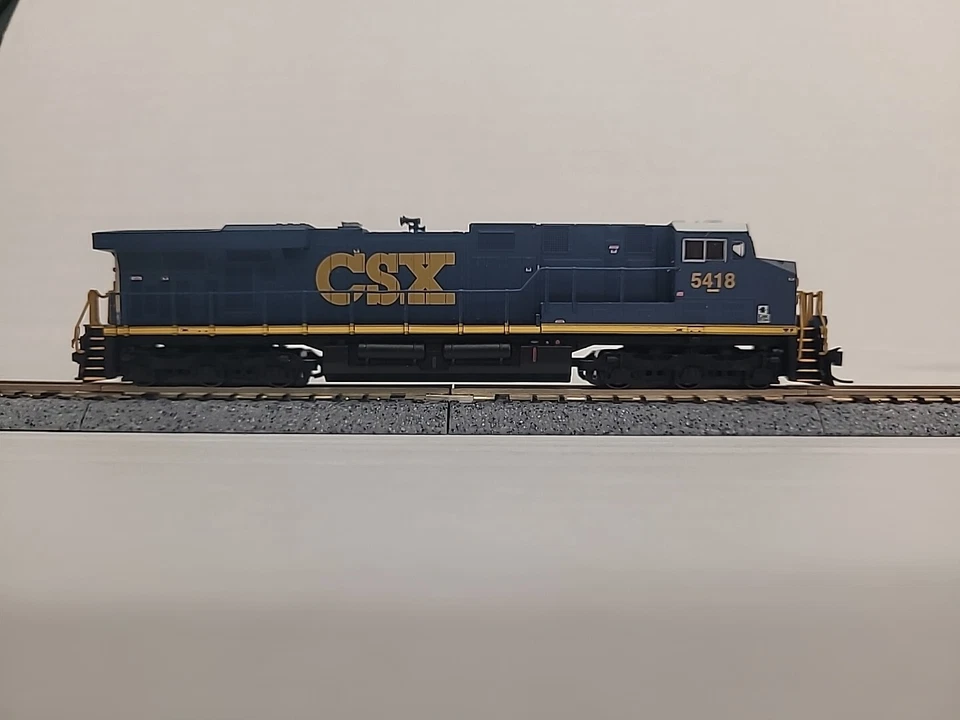 N Scale FVM GE-ES44-F2 CSX #5418 DC - Image 3 of 4