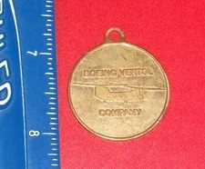 US ARMY 1984 Go For The Gold * CH 47 D Chinook * Boeing Vertol Helicopter Medal
