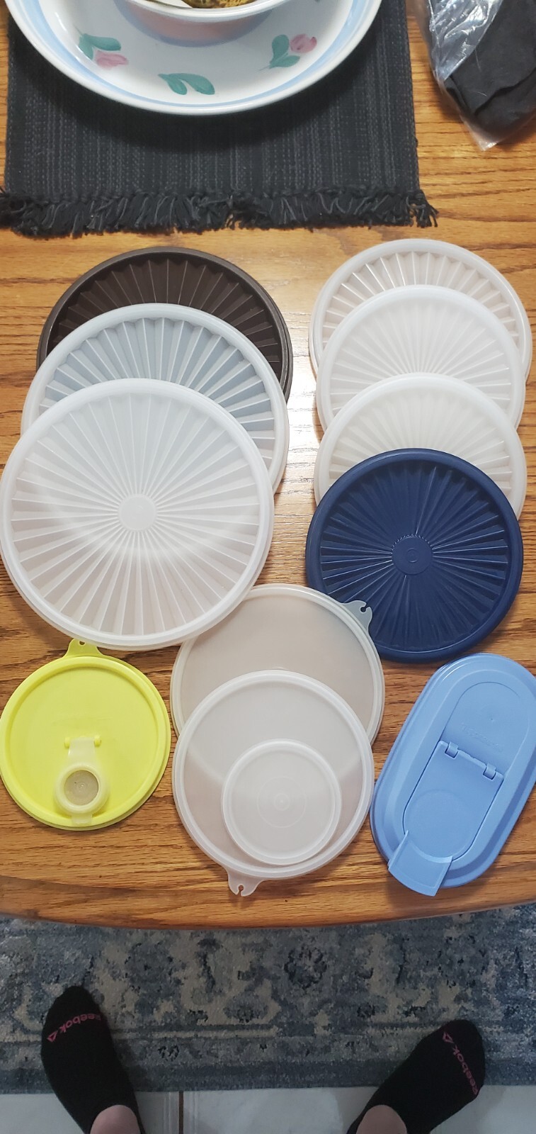 TUPPERWARE ASSORTED COVERS All 12 Pieces EBay Tupperware assorted covers all 12 pieces ebay