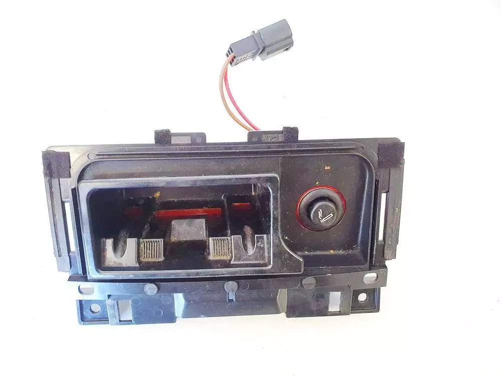 4g0857951a Aschenbecher FOR Audi A7 DE1731917-15 | eBay
