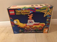 Lego Beatles Yellow Submarine Set 21306 Brand & Factory Sealed Lego Beatles Yellow Submarine Set 21306 Brand & Factory Sealed