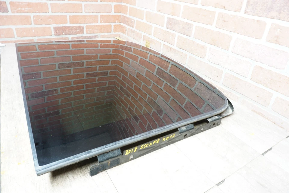 2017-2019 FORD ESCAPE REAR UPPER PANORAMIC SLIDING ROOF WINDOW GLASS PANEL OEM - Image 4 of 4