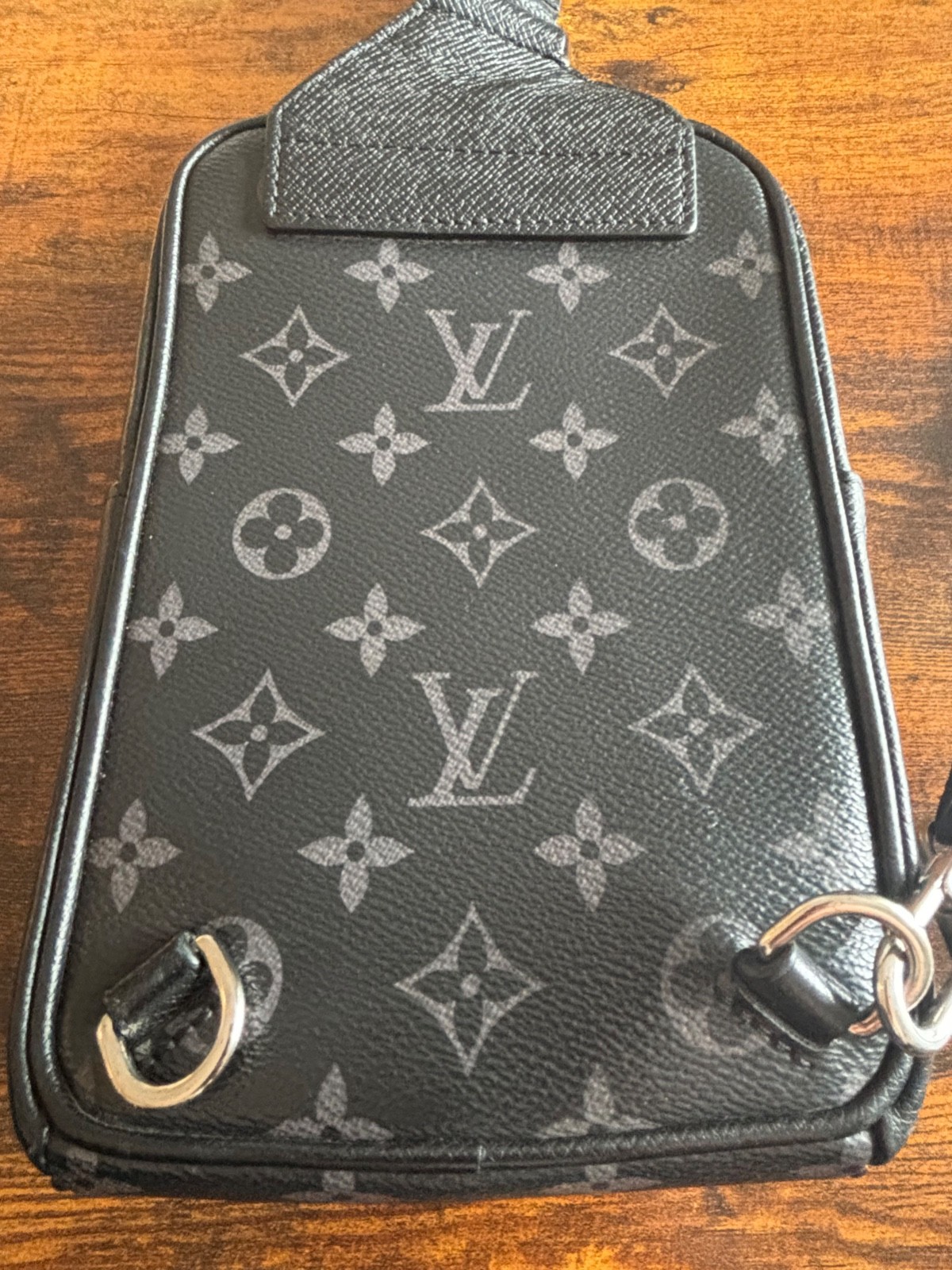 Authentic Louis Vuitton Outdoor Eclipse Unisex Cr… - image 6