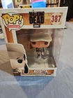 Funko Pop! Vinyl: The Walking Dead - Rosita Espinosa #387 Sm Dent Box Protector