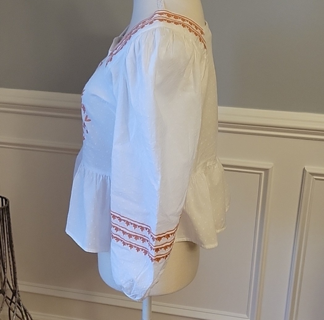 Universal Threads White and Pink Embroidered Boho… - image 6